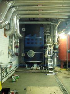 Резервуар РВС Мега в Керчи