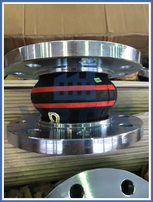 компенсатор резиновый фланцевый в Керчи